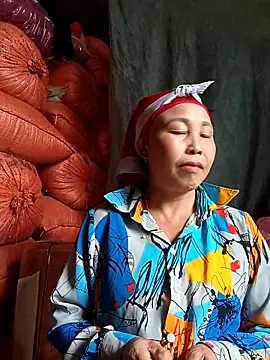 lena-cute online show from 02/25/26, 06:56