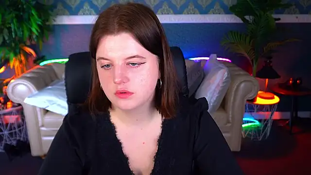 KristiFoxy online show from 04/19/26, 05:18