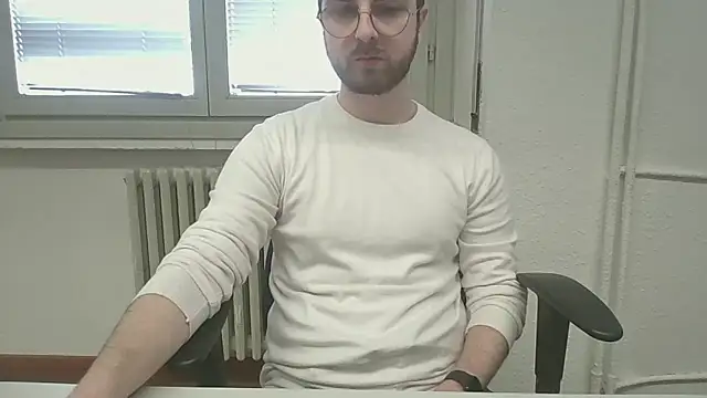 Snapshot of ItalianAlex chatting on 03/06/26, 02:13 ItalianAlex online show from 03/06/26, 02:13