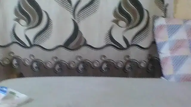 Snapshot of Sally_Molly chatting on 03/01/26, 02:08 Sally Molly online show from 03/01/26, 02:08