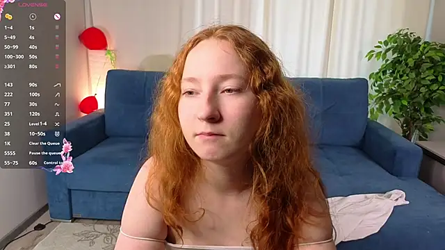 Snapshot of MaraButtrey chatting on 02/20/26, 06:26 MaraButtrey online show from 02/20/26, 06:26