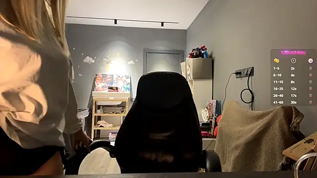 SoftnessMila online show from 02/14/26, 04:04