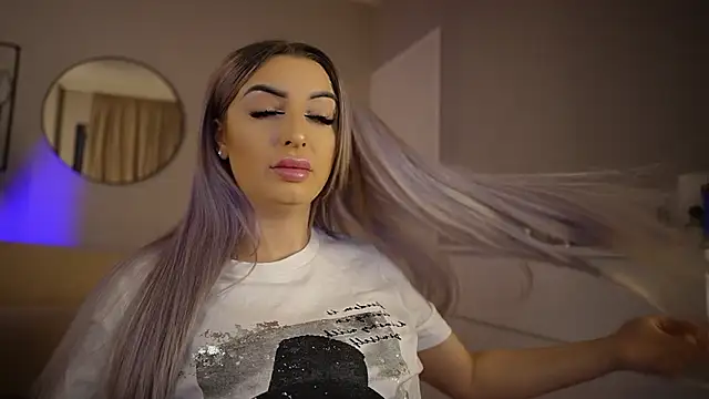 Snapshot of MissObsidian chatting on 02/05/26, 08:46 MissObsidian online show from 02/05/26, 08:46