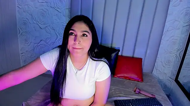 Lya dubois  online show from 03/16/26, 09:08