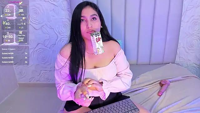 Lya dubois  online show from 04/21/26, 01:42