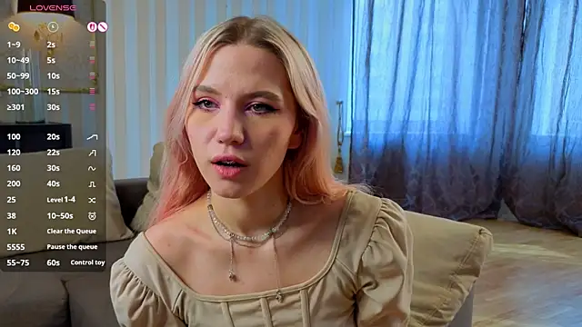 SimonaKaroly online show from 02/22/26, 09:52