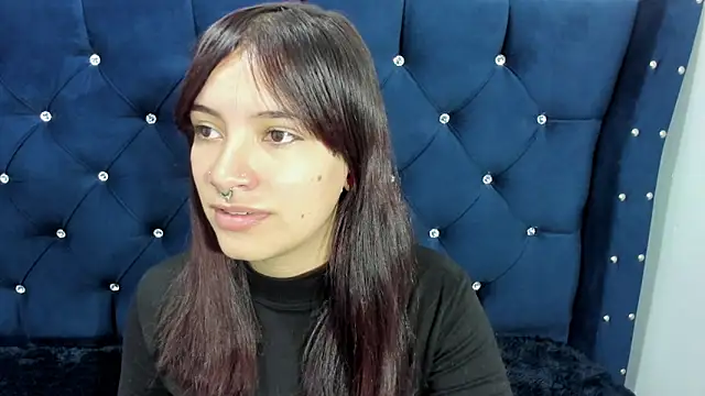 nahomy glow online show from 02/06/26, 07:06