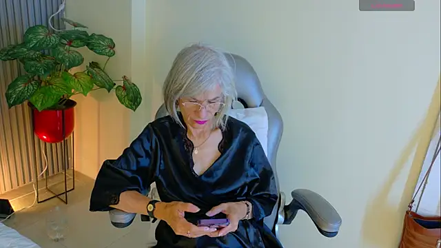 miss monserrate01 online show from 07/13/26, 02:31