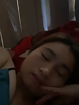 yuii-717 online show from 04/20/26, 07:55