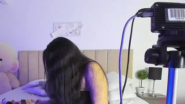 Snapshot of AmberRaiden chatting on 02/23/26, 03:37 AmberRaiden online show from 02/23/26, 03:37