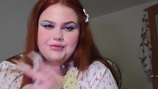 Snapshot of Gloria_Thomas chatting on 02/24/26, 12:14 Gloria Thomas online show from 02/24/26, 12:14