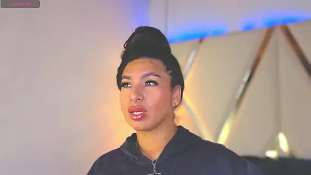 MeelFox online show from 03/05/26, 01:07