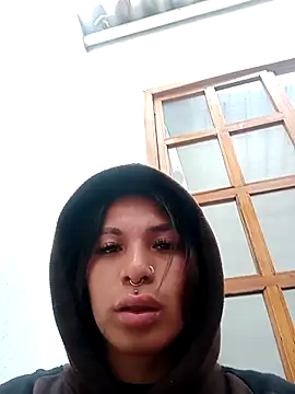 MeelFox online show from 04/21/26, 12:55