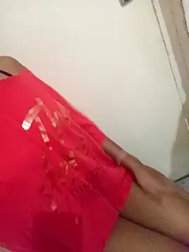 Snapshot of loveofpetitegirls34 chatting on 02/09/26, 10:19 loveofpetitegirls34 online show from 02/09/26, 10:19