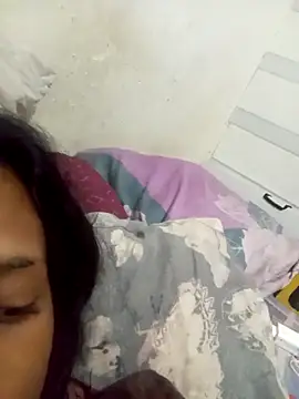 loveofpetitegirls34 online show from 04/22/26, 05:10