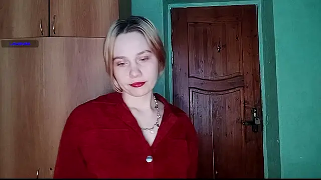 Snapshot of MillyVillage chatting on 02/03/26, 12:43 MillyVillage online show from 02/03/26, 12:43