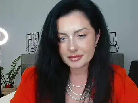 Snapshot of Jasmin0e chatting on 04/27/26, 07:34 Jasmin0e online show from 04/27/26, 07:34