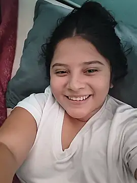 Salome Vivas online show from 06/24/26, 10:09