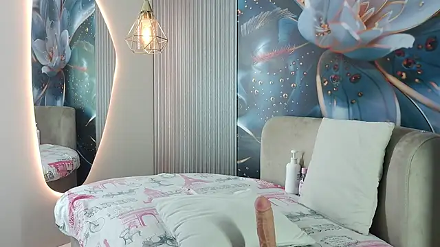 rouxinferno cr online show from 04/21/26, 03:35