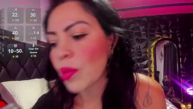 Snapshot of LINDA_BLER chatting on 02/11/26, 12:04 LINDA BLER online show from 02/11/26, 12:04