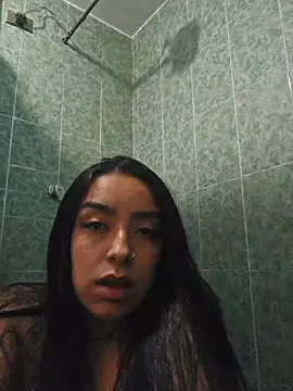 nina glow online show from 03/01/26, 03:41