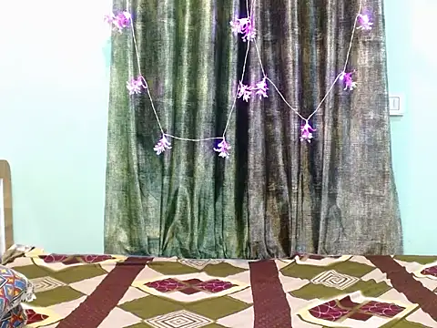 LIZNA 0 online show from 03/28/26, 04:39