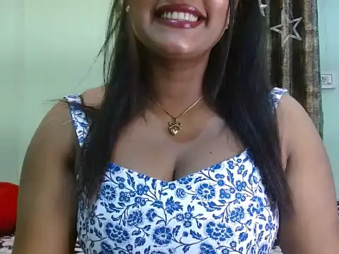 LIZNA 0 online show from 04/17/26, 06:44