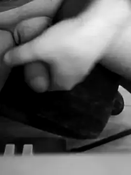 Snapshot of MonyFlorin68 chatting on 02/22/26, 10:14 MonyFlorin68 online show from 02/22/26, 10:14