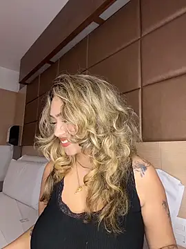 Maddy Beluci online show from 03/11/26, 01:00