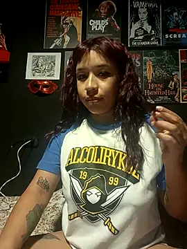 Snapshot of GingerLara chatting on 02/25/26, 02:21 GingerLara online show from 02/25/26, 02:21