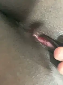 Snapshot of tai011 chatting on 02/05/26, 04:44 tai011 online show from 02/05/26, 04:44