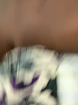 Snapshot of tai011 chatting on 02/10/26, 01:04 tai011 online show from 02/10/26, 01:04