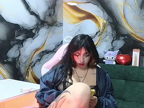  weird sativa online show from 03/19/26, 06:06