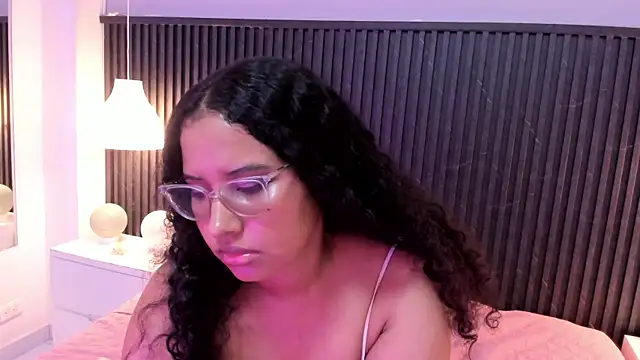 Snapshot of Lena_Ricci chatting on 02/20/26, 06:26 Lena Ricci online show from 02/20/26, 06:26