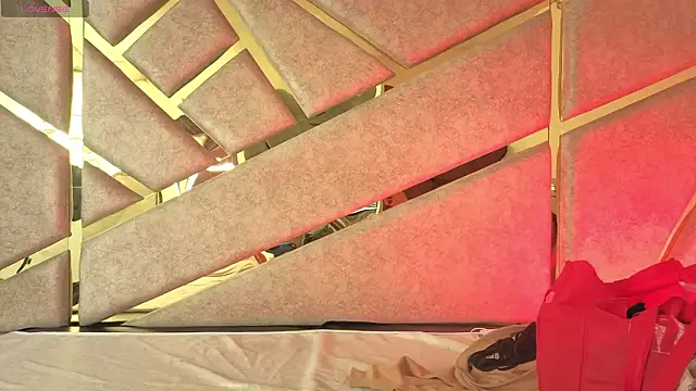 Dahiana Dmour  online show from 02/26/26, 12:26