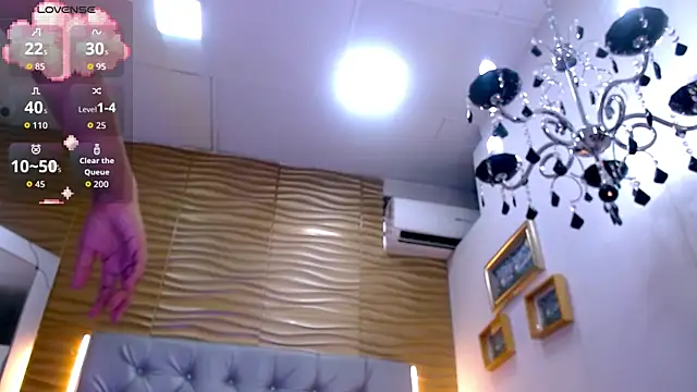 MariyaNovakie online show from 04/11/26, 12:20