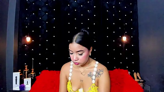 MiaWolton online show from 04/20/26, 07:15