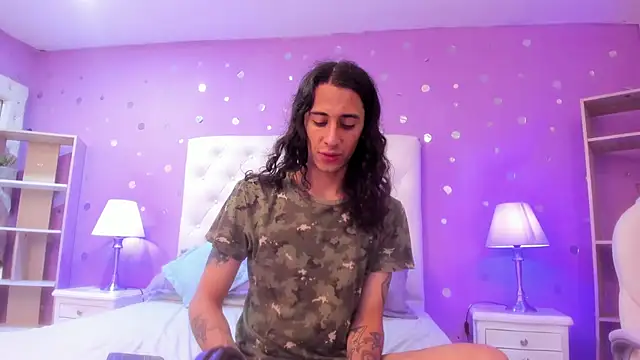 Goldentemptation  online show from 02/22/26, 01:20