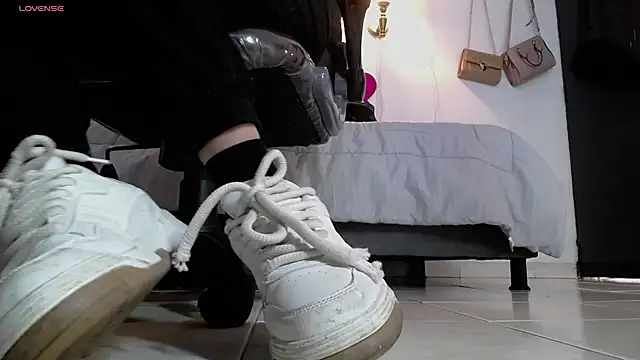 Sharma Amayra online show from 03/27/26, 07:02