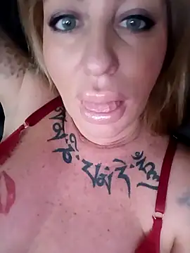 MiaMooly online show from 03/06/26, 12:34