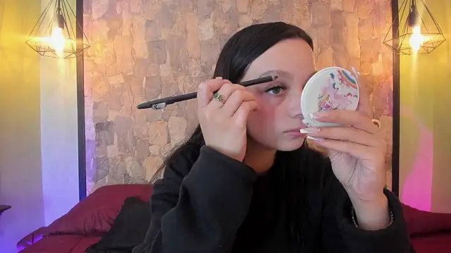 Elizabeth Ferrer online show from 02/18/26, 06:59