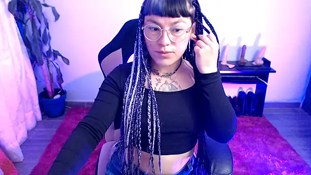 missfungi8 online show from 02/06/26, 07:02