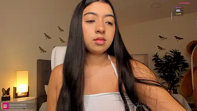 missvancouver online show from 03/16/26, 12:42