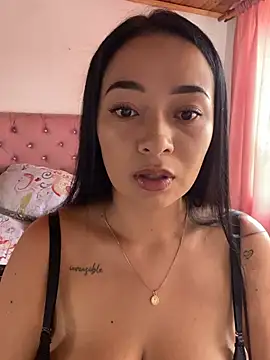 Snapshot of JulietaRiios chatting on 02/26/26, 05:45 JulietaRiios online show from 02/26/26, 05:45