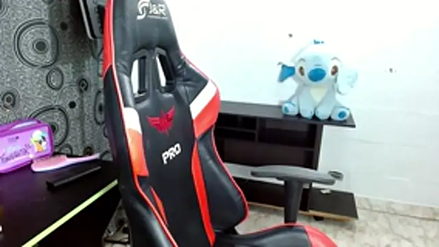 ladycharlottex online show from 04/16/26, 12:22