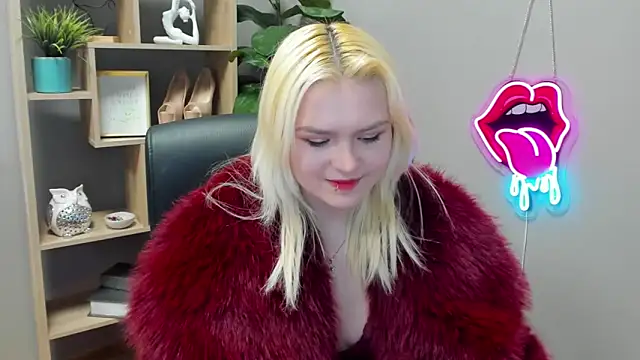 SweetLilyxo online show from 04/01/26, 01:41