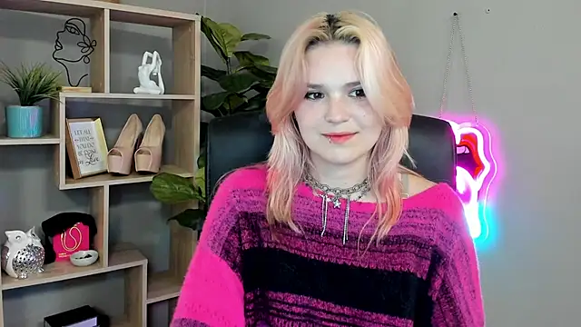 SweetLilyxo online show from 07/05/26, 01:51