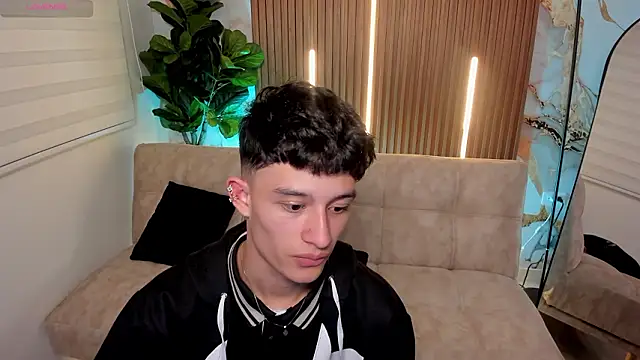 Snapshot of Patrick_Howland_ chatting on 02/04/26, 03:12 Patrick Howland online show from 02/04/26, 03:12