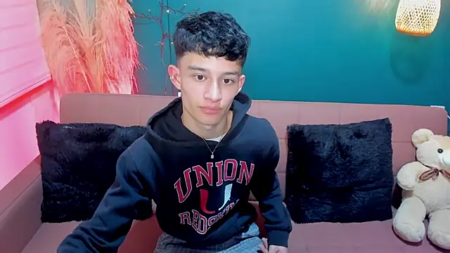 Snapshot of Patrick_Howland_ chatting on 02/05/26, 03:22 Patrick Howland online show from 02/05/26, 03:22