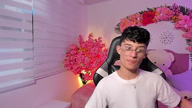 Patrick Howland  online show from 04/23/26, 09:17